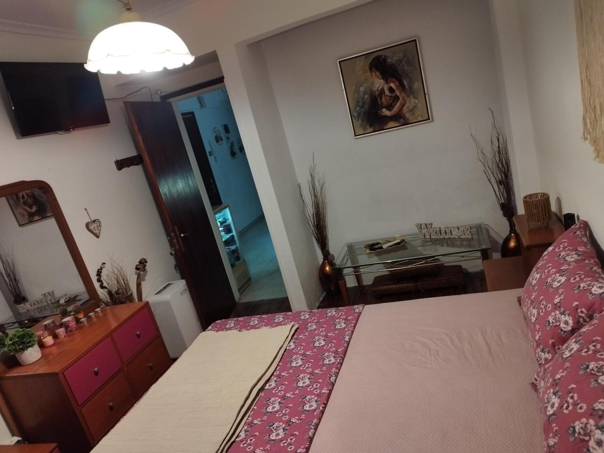 Private Rooms In Shared House เทสซาโลนิกิ ห้อง รูปภาพ