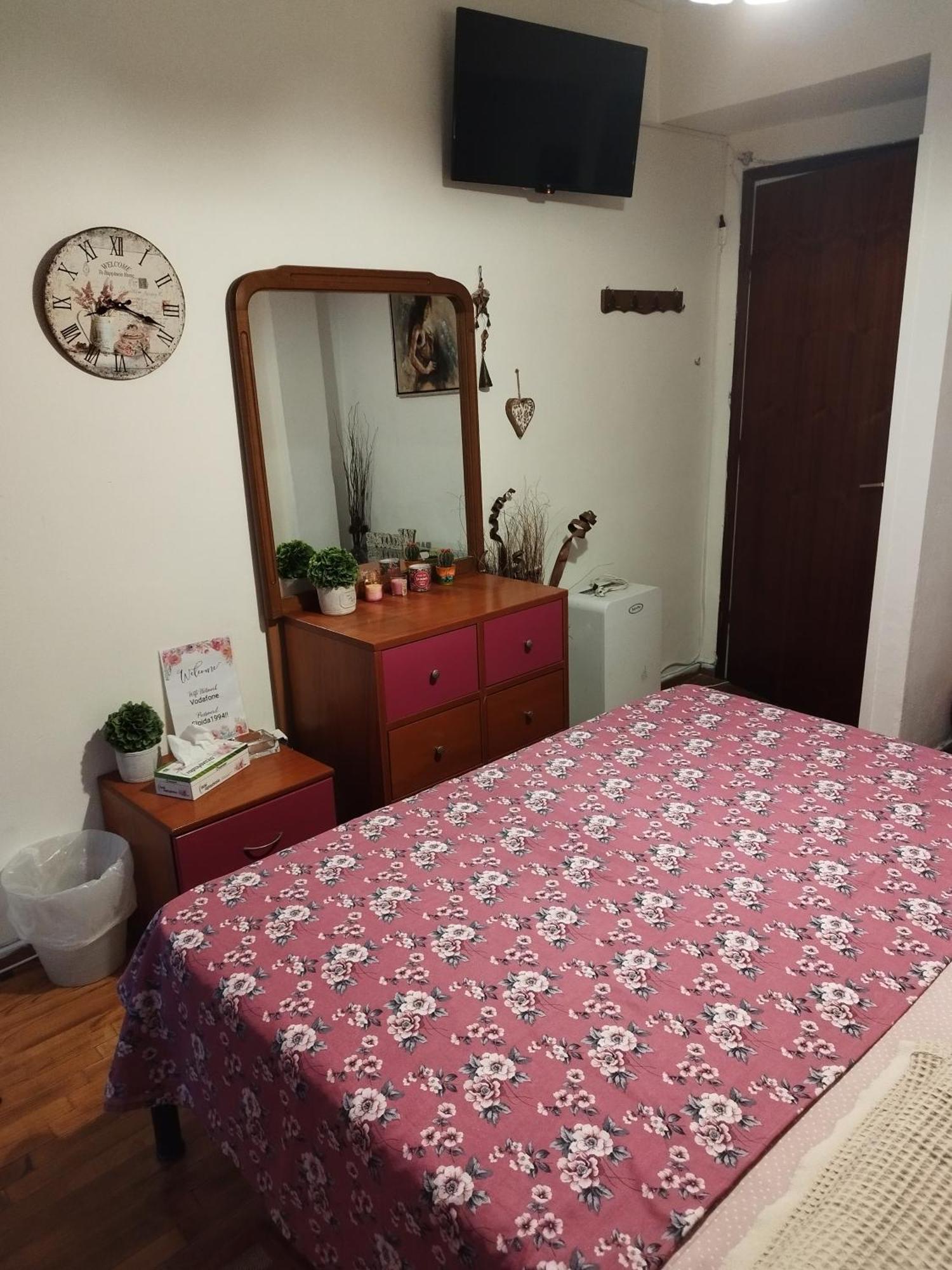 Private Rooms In Shared House เทสซาโลนิกิ ห้อง รูปภาพ
