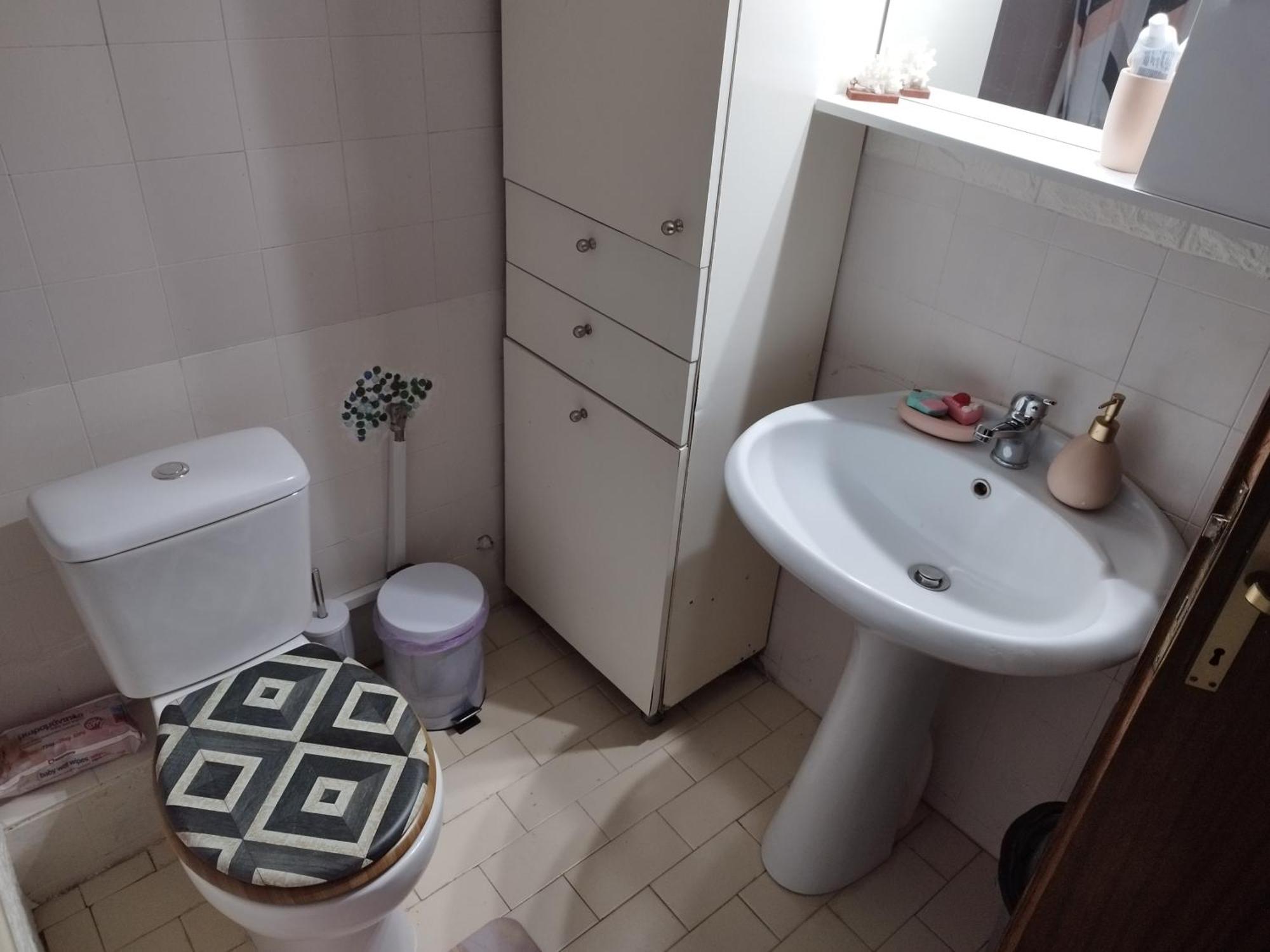 Private Rooms In Shared House เทสซาโลนิกิ ภายนอก รูปภาพ